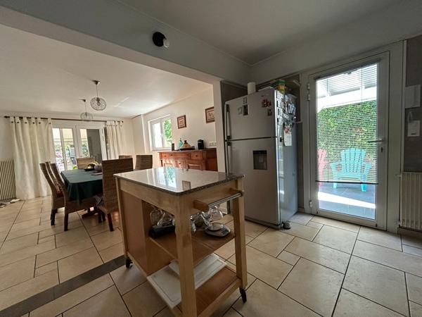 Maison Eysines 9 pièce(s) 149.52 m2