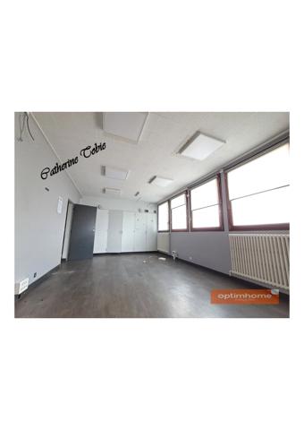 Maison à vendre 7 pièces  (08)