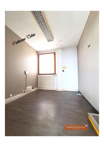 Maison à vendre 7 pièces  (08)