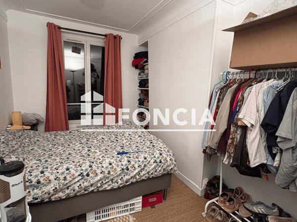 Location Appartement 2 pièces 33 m² - 7 VILLA JUGE Paris 75015