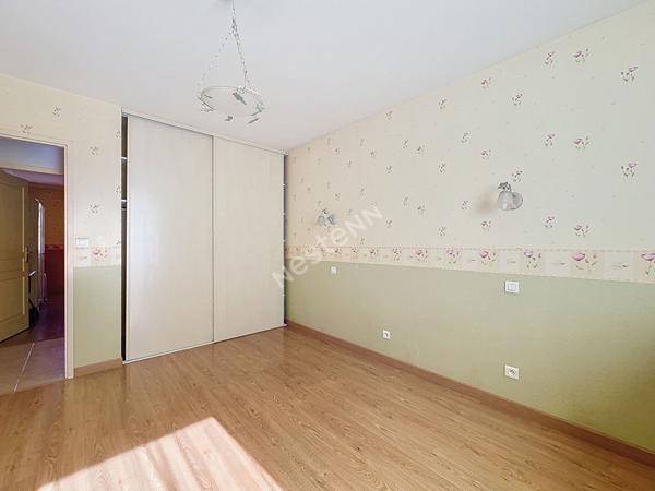 Maison 10 pièce(s) 266 m2 + logement indépendant de 33m²