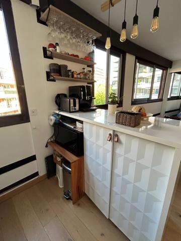 Paris 15 - 2 pièces refait à neuf