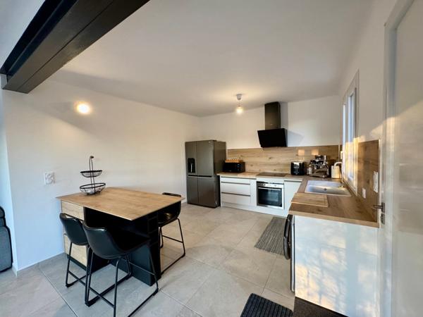 les arcs-var-appartement 4 pièces 85m2 entièrement rénové à neuf vue village des arcs