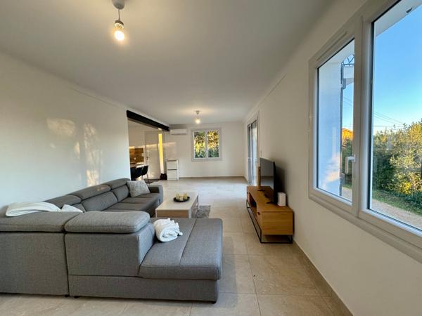 les arcs-var-appartement 4 pièces 85m2 entièrement rénové à neuf vue village des arcs