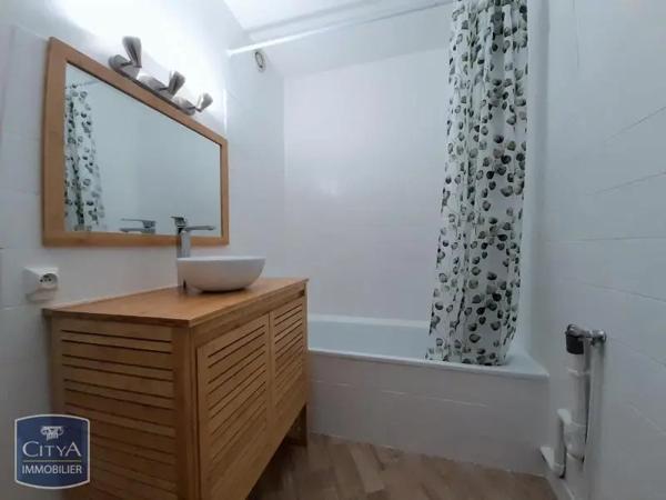Appartement à louer 1 pièce 19m² Orange (84100)