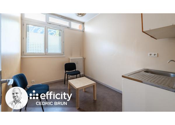 Local Commercial 4 pièces - 68 m² Exclusivité efficity