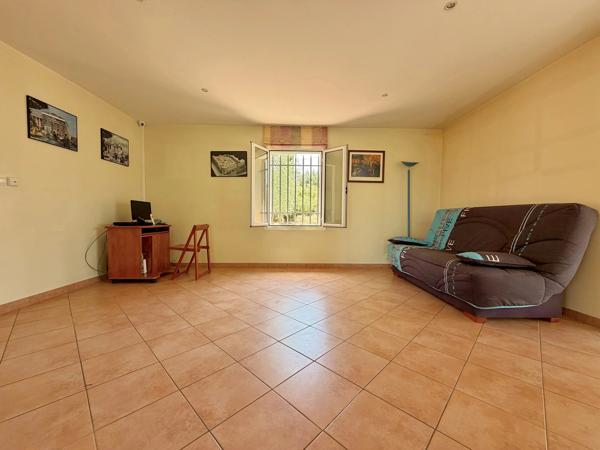Propriété d’exception – Villa principale + 2 Villas secondaires – Piscine – Double Garage - 83300 Draguignan - Réf 87183292
