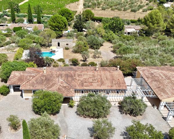 Propriété d’exception – Villa principale + 2 Villas secondaires – Piscine – Double Garage - 83300 Draguignan - Réf 87183292