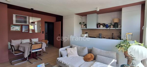 Appartement 2 pièces avec terrasse au 2ème et dernier étage proche de Rennes