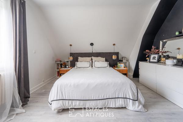 Lumineuse maison avec jardin arboré