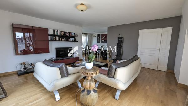 Appartement 5 pièce(s) 3 chambre(s) 117 m²