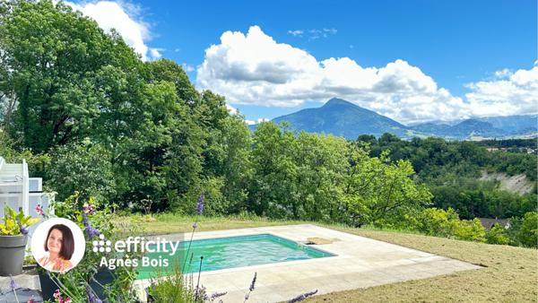 Maison 7 pièces - 297 m² Exclusivité efficity