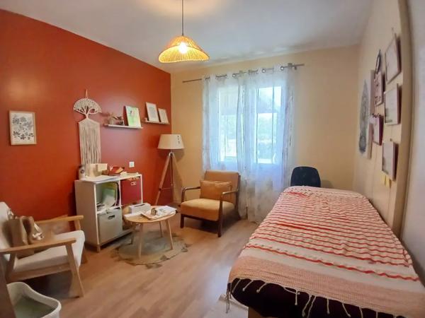 Maison contemporaine de plain-pied 3 chambres Secteur Ch