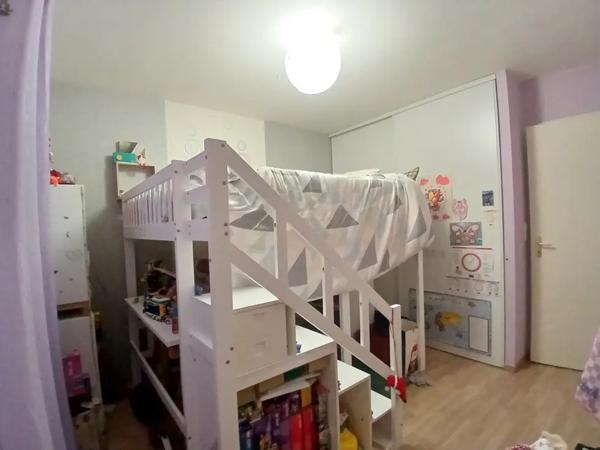 Maison contemporaine de plain-pied 3 chambres Secteur Ch