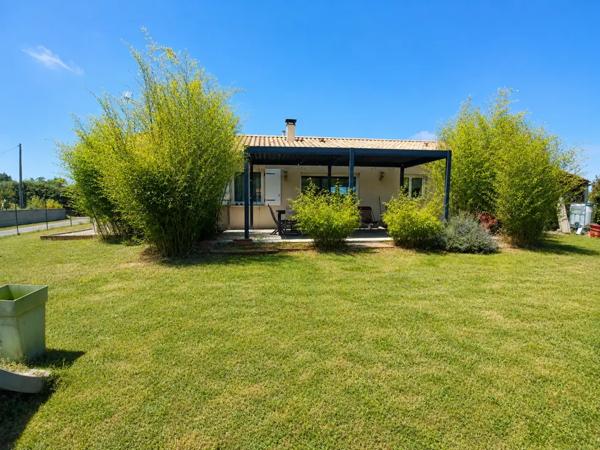 Maison contemporaine de plain-pied 3 chambres Secteur Ch