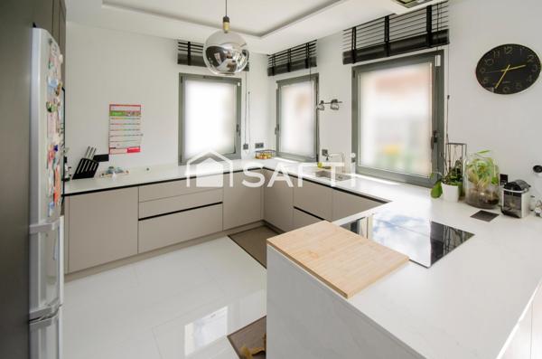 Maison récente haute qualité matériaux et finitions