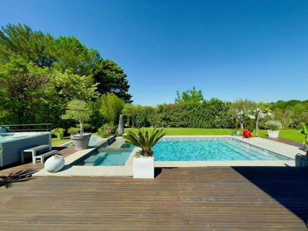 Villa contemporaine à vendre AIX EN PROVENCE (13)