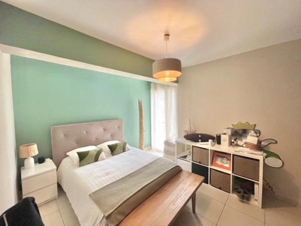 Villa contemporaine à vendre AIX EN PROVENCE (13)