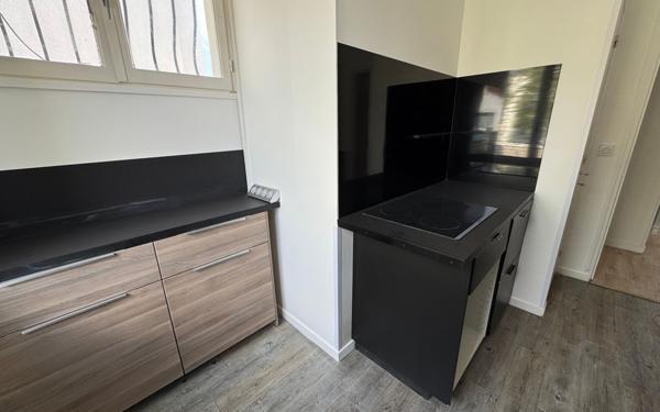 Maison à vendre    5 pièces •  Trappes