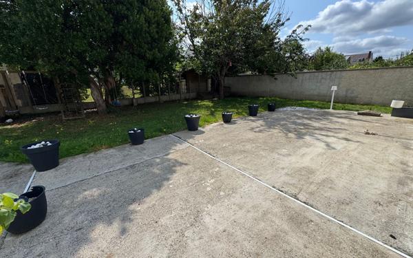 Maison à vendre    5 pièces •  Trappes