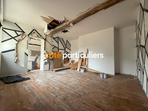 Vente Immeuble323,7 m² - 10 Pièces - HESDIN (62140)