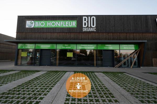 Location Local commercial à Honfleur