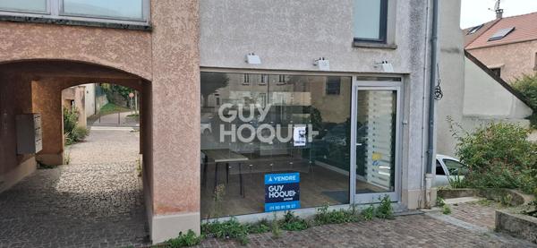 Local commercial Aubergenville 46 m2