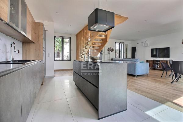 Maison Saint Ouen Sur Seine 6 pièce(s)