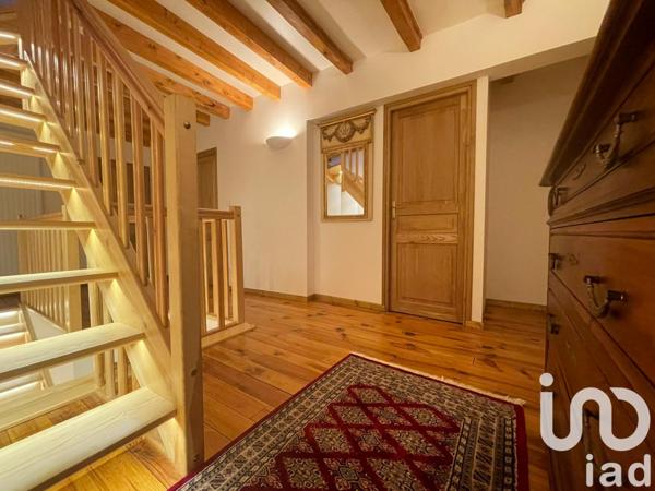Maison à vendre 6 pièces 247 m² Saint-Haon