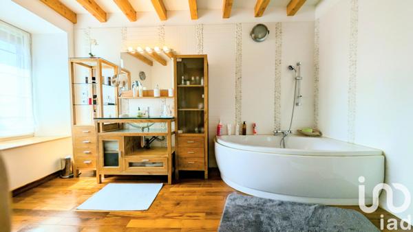 Maison à vendre 6 pièces 247 m² Saint-Haon