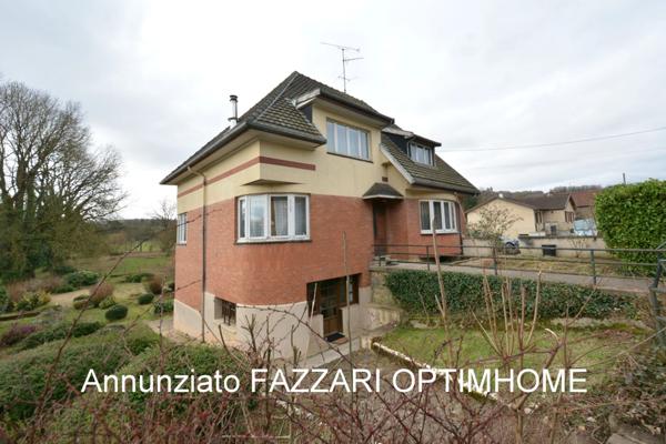 Maison de Caractère avec Grand Terrain Bordé par une Rivière, Proche de la Belgique et du Luxembourg – Idéale pour Famille ou Artisan !