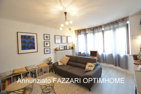 Maison de Caractère avec Grand Terrain Bordé par une Rivière, Proche de la Belgique et du Luxembourg – Idéale pour Famille ou Artisan !