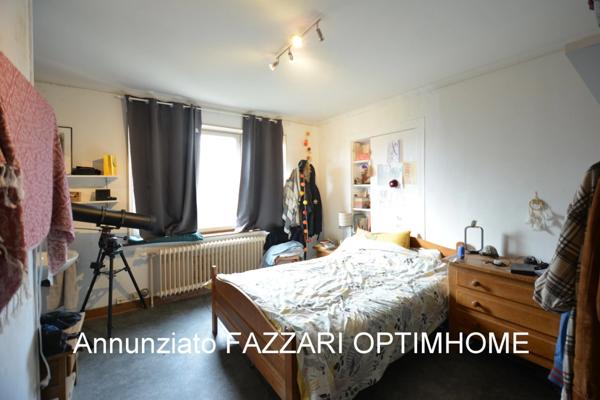 Maison de Caractère avec Grand Terrain Bordé par une Rivière, Proche de la Belgique et du Luxembourg – Idéale pour Famille ou Artisan !