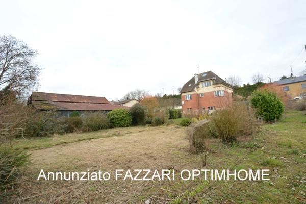 Maison de Caractère avec Grand Terrain Bordé par une Rivière, Proche de la Belgique et du Luxembourg – Idéale pour Famille ou Artisan !