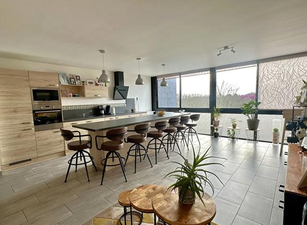 Appartement à vendre 4 pièces 88m² Villeneuve-d'Ascq (59491)