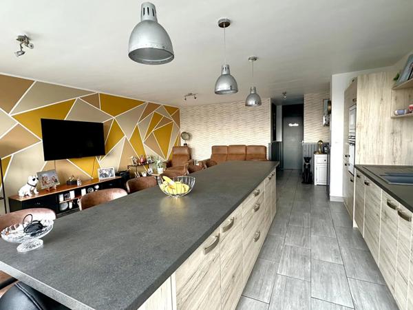 Appartement à vendre 4 pièces 88m² Villeneuve-d'Ascq (59491)