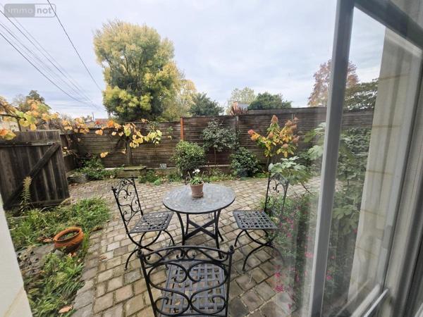 Maison à vendre à Sainte-Gemmes-sur-Loire dans le Maine-et-Loire (49130), ref : 49113-460