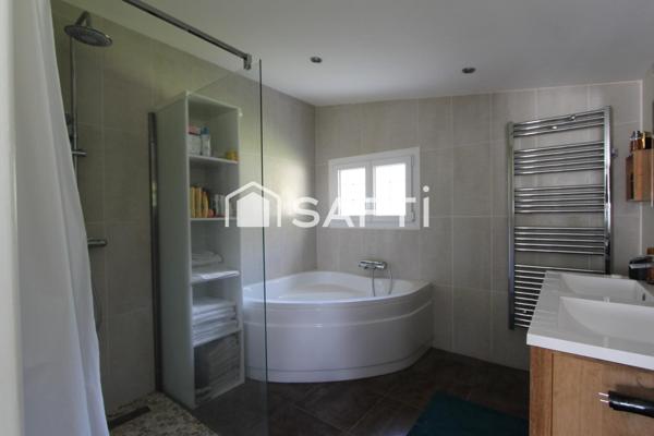 ENSEMBLE MAISON 3 & 5 CHAMBRES / PISCINE / TERRAIN