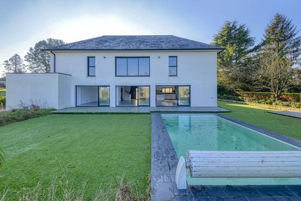 Vente Maison375 m² - 7 Pièces - NANTES (44000)