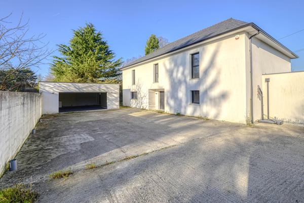 Vente Maison375 m² - 7 Pièces - NANTES (44000)