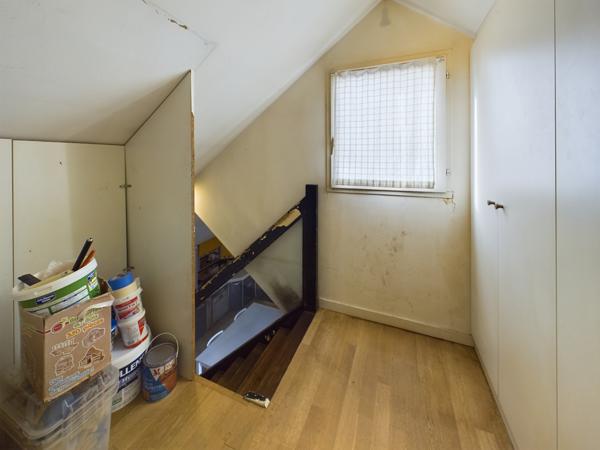 Guérigny (58130) Maison d’architecte avec extension et jardin à Guérigny