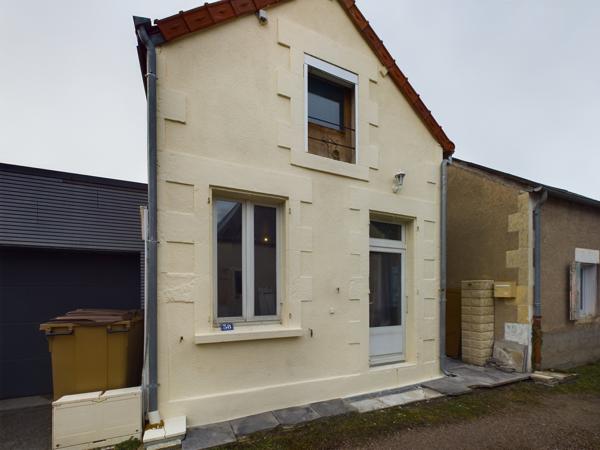 Guérigny (58130) Maison d’architecte avec extension et jardin à Guérigny