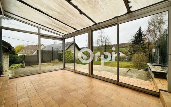 Maison à louer    7 pièces •  Chivres-Val