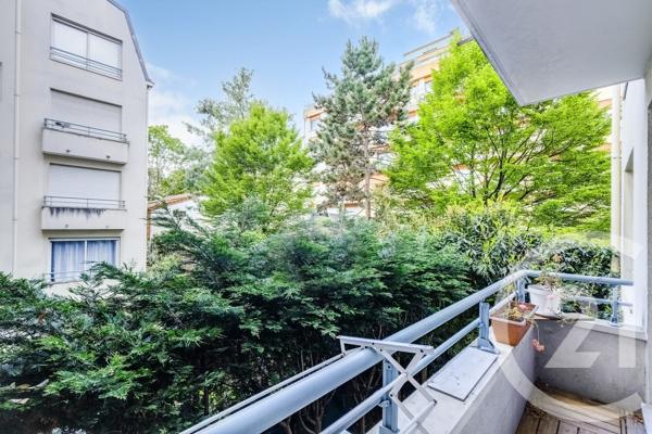 Appartement F3 à vendre  3 pièces - 50,81 m 2   PARIS  - 75011
