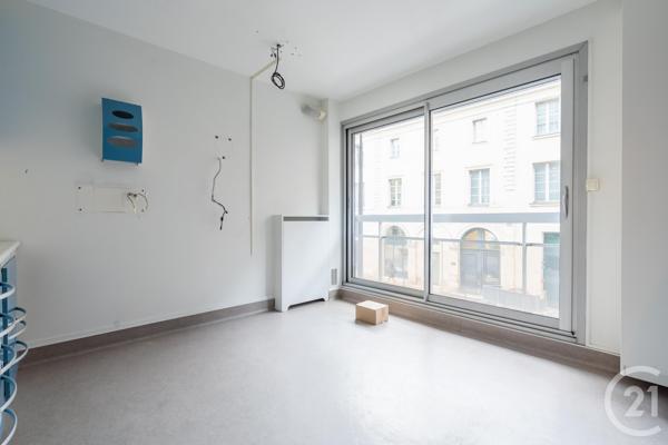 Appartement F3 à vendre  3 pièces - 50,81 m 2   PARIS  - 75011