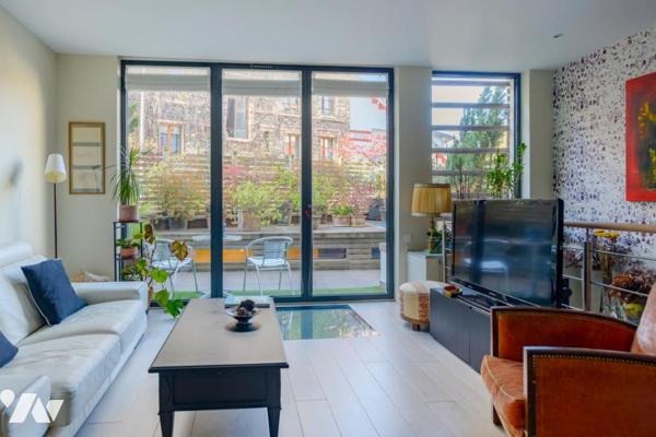 MEUDON / BELLEVUE - CENTRE - MAISON D'ARCHITECTE 6 PIÈCES AVEC TERRASSES ET JARDIN SUSPENDU