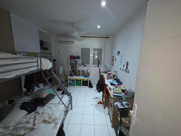 Villa T5 Duplex 160 m2 Secteur Remire