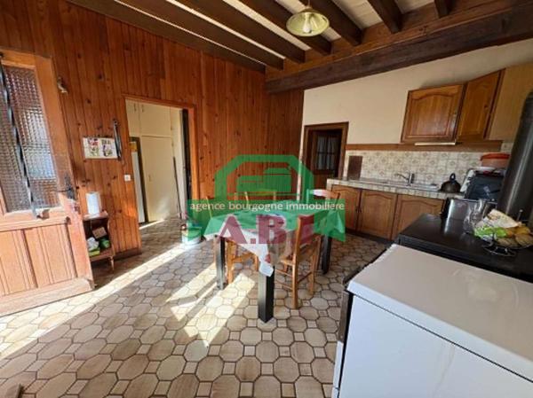 58, Commune de Challement - Charmante Maison de campagne au calme sur 500 m² de terrain clos.