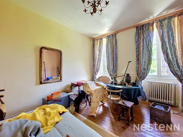 A Vendre Maison de Maître rénovée de 317 m² sur propriété arboré de près d'1,5 hectare