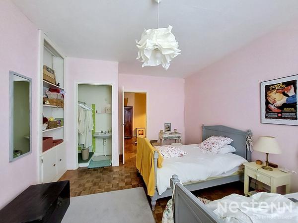 A Vendre Maison de Maître rénovée de 317 m² sur propriété arboré de près d'1,5 hectare